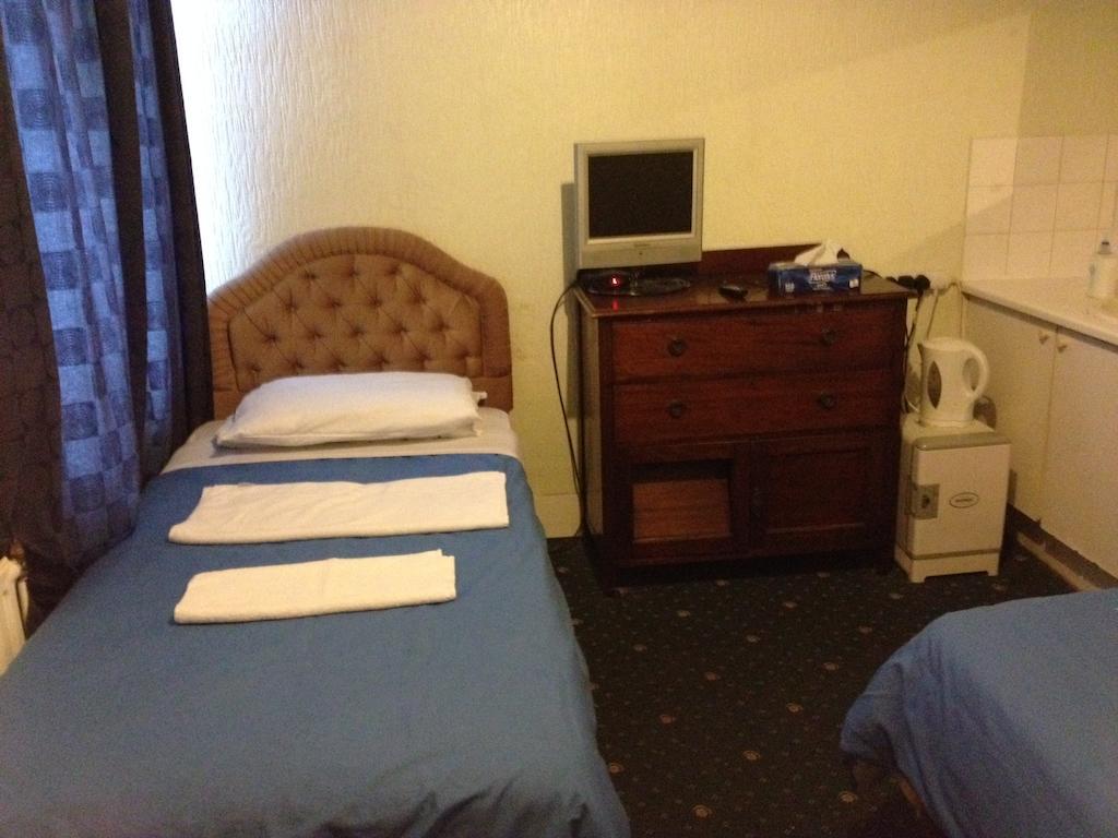 Lenton Lodge Guest House Horley Quarto foto