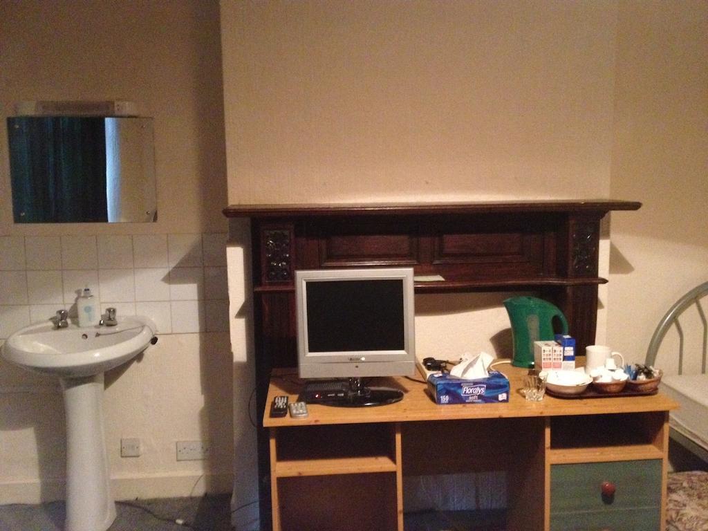 Lenton Lodge Guest House Horley Quarto foto